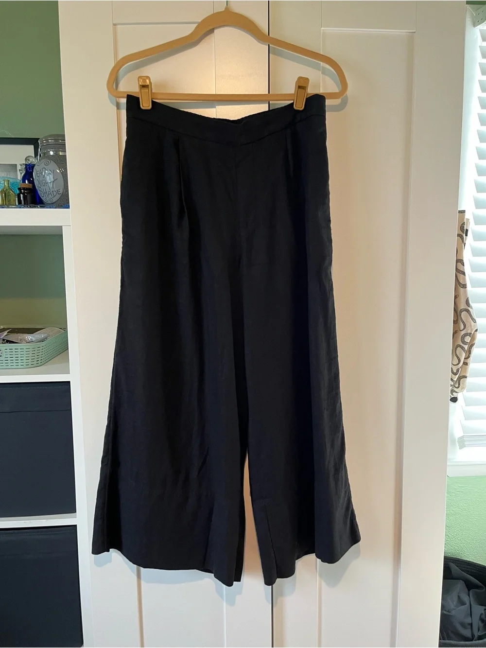 Banana Republic Black Wide-Leg Crop Pants